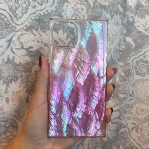 iPhone 15 Plus, pink mother of pearl flaunt case